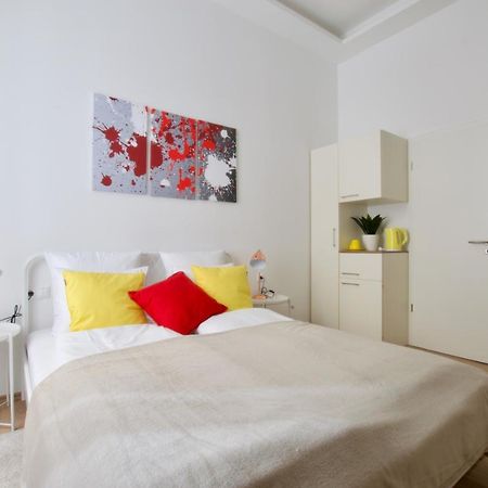 St King 11 By Hi5 Apartments Budapest Eksteriør billede