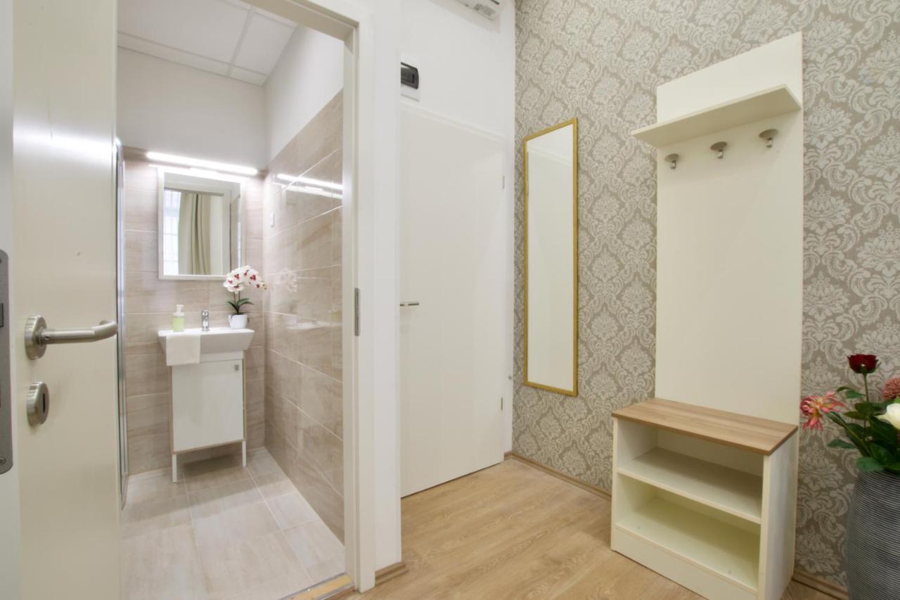 St King 11 By Hi5 Apartments Budapest Eksteriør billede